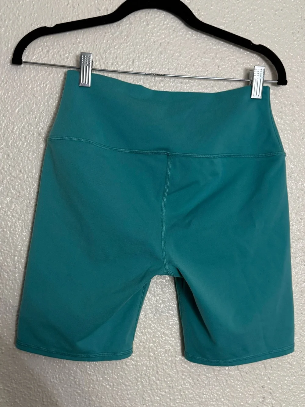 ALO Yoga Ocean Teal High Waist Biker Short size Medium